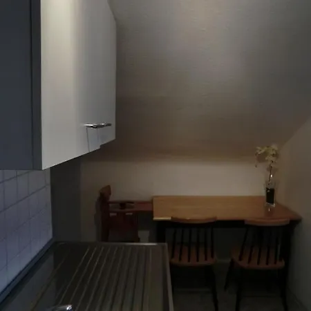 International Boarding House Hotel apartamentowy 3*
