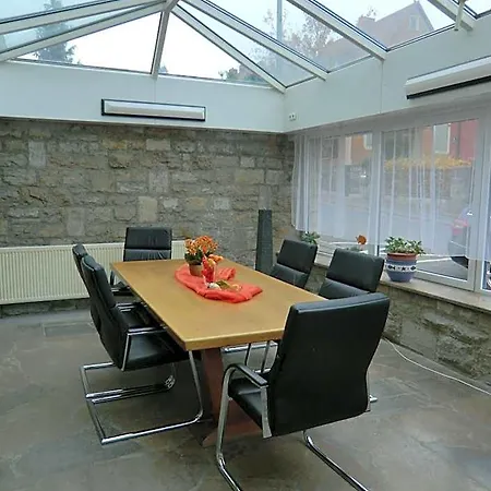 International Boarding House Hotel apartamentowy 3*