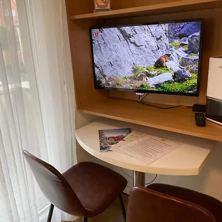 Aparthotel International Boarding House